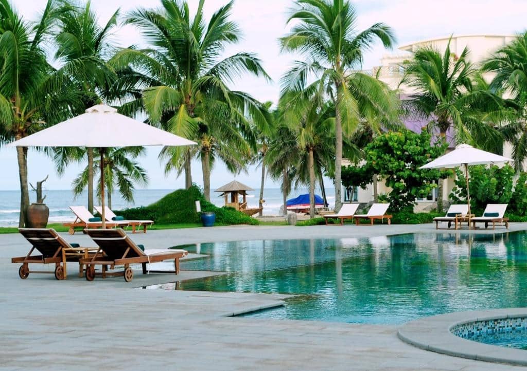 Olalani Resort & Condotel